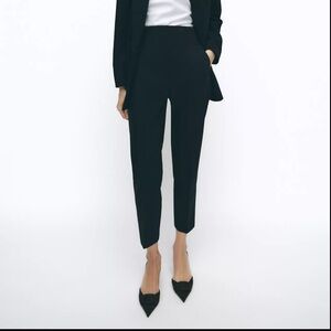 Zara Black Cropped High Waist Ankle Pants
